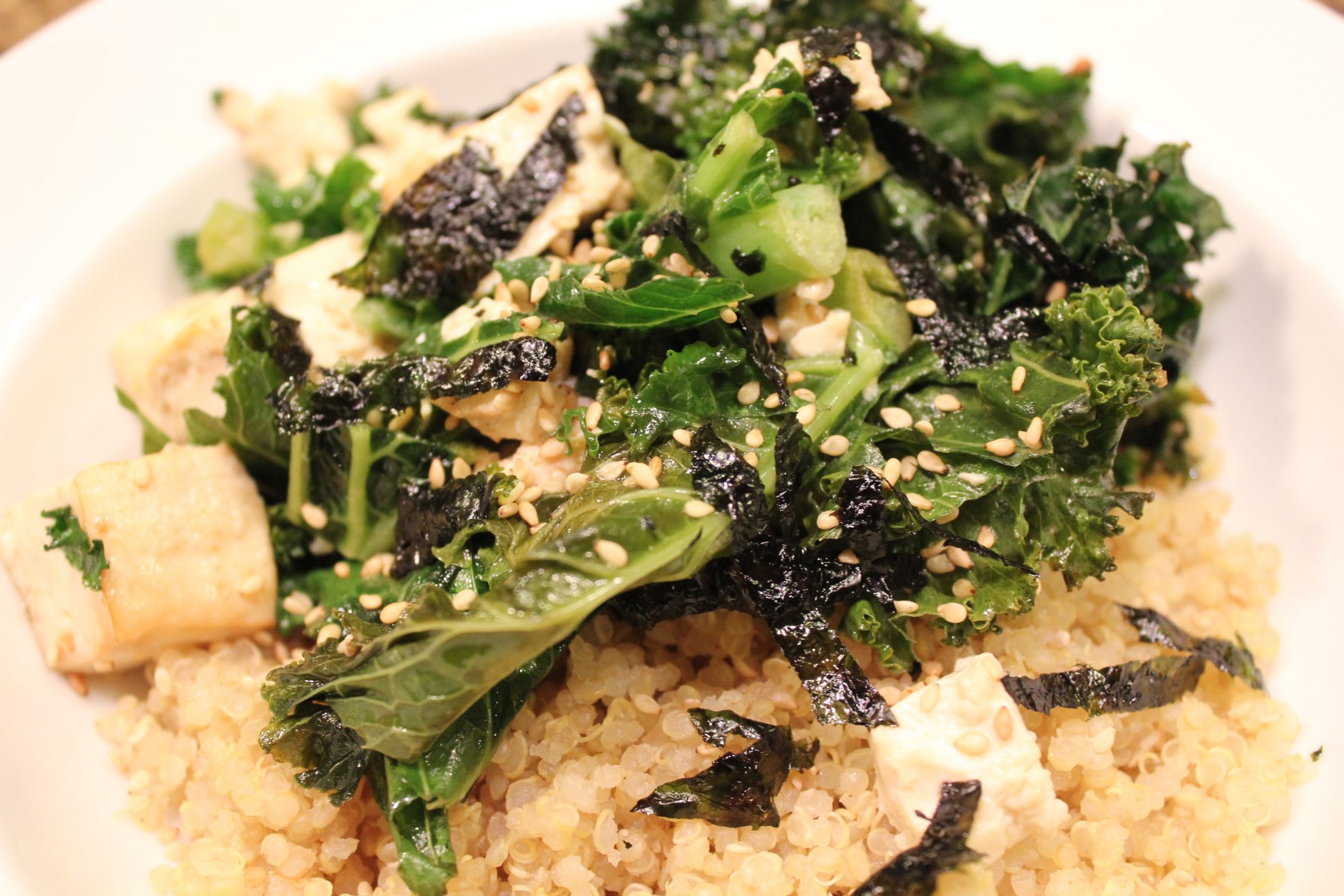 I had some leftover quinoa so I served mine with quinoa and not the brown rice