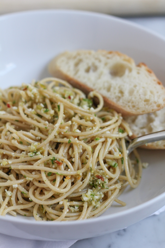 Healthy Whole Grain Pasta With Vegetable Pesto Hip Foodie Mom