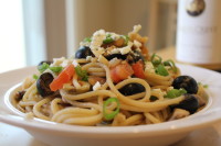 Spaghetti with Tomatoes, Black Olives & Blue Cheese