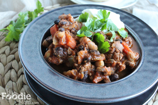 chili__upclose_HipFoodieMom.com