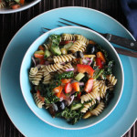 Kale Pasta Salad for a Picnic #SundaySupper