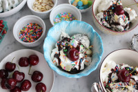 Kleenex Hand Towels: Summer Entertaining . . . The Party!