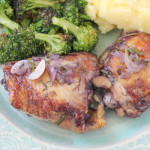 Rosemary Garlic Chicken Thighs for a @GalloFamily #SundaySupper