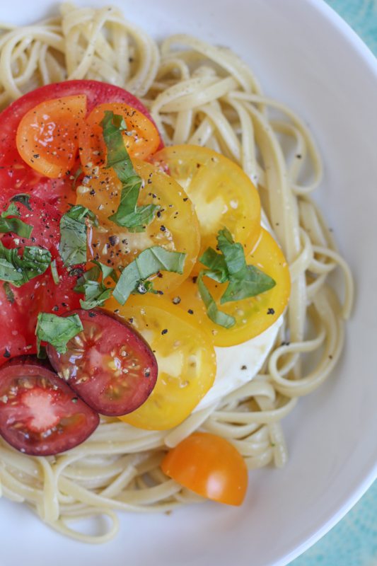 A bowl of Summer Caprese pasta salad.