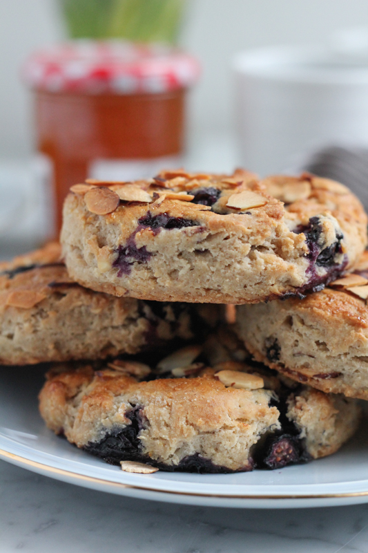 Delicious Gluten Free Blueberry Lemon Scones! So good you'd never guess these are gluten-free!! Plus enter to win Gluten Free 1 to 1 Baking Flour from @bobsredmill #glutenfree #glutenfreebaking #scones