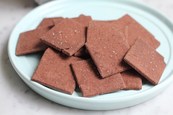 A plate of brownie thins crackers.