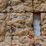 Pumpkin Spice Chocolate Chip Banana Blondies + A Giveaway!
