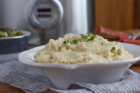 Slow Cooker Mashed Potatoes with Cauliflower