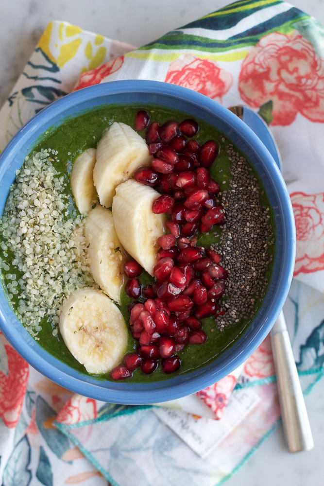 The Perfect Green Smoothie! Learn the 5 Green smoothie tips you need to know to make the perfect smoothie!