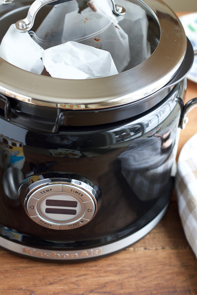 Use your slow cooker for something sweet and fabulous! Make these rich, delicious Slow Cooker Brownies!! Flaky, chocolatety, fudgy and everything good. . you won't believe these were made in a slow cooker! 