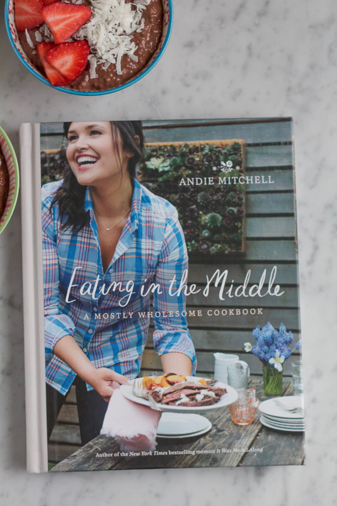 Chocolate Chia Breakfast Pudding! Start off your morning with this protein packed chia pudding! So filling and delicious, you'll be making chocolate pudding every morning for breakfast!