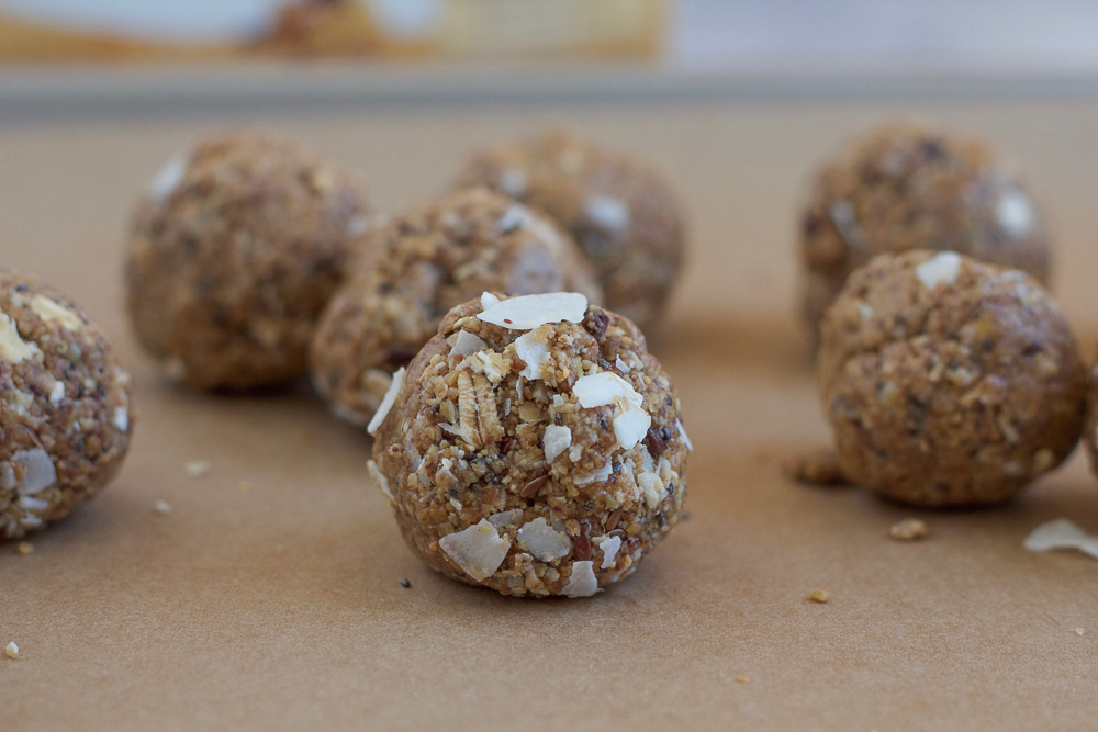 Protein Rich Energy Bites packed with a combination of almond butter and peanut butter, chia seeds, flaxseeds and more! So easy to make and great for snacking, you have to give this recipe a try! PLUS enter to win a $100 VISA gift card, $25 in Van's Foods coupons and a reusable lunch set!