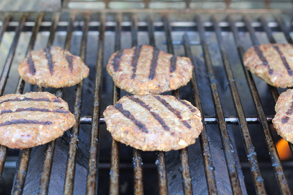 Classic Burger Recipe for summer! Nothing beats a homemade beef burger patty fresh off the grill and stacked into a nice big juicy burger. Celebrate summer backyard BBQs right and make this!