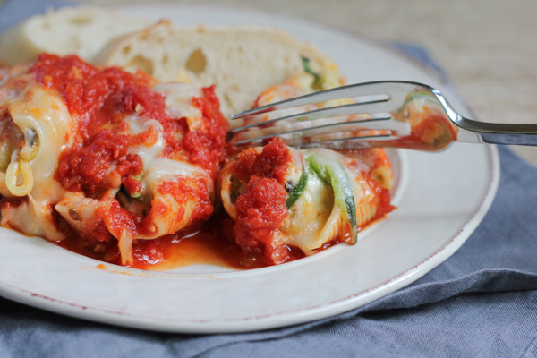 Got zucchini? Here are 16 delicious ZUCCHINI RECIPES you have to try!