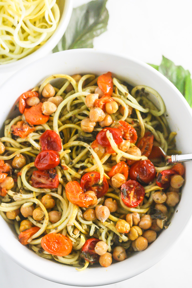 chickpea-zoodle-pesto2