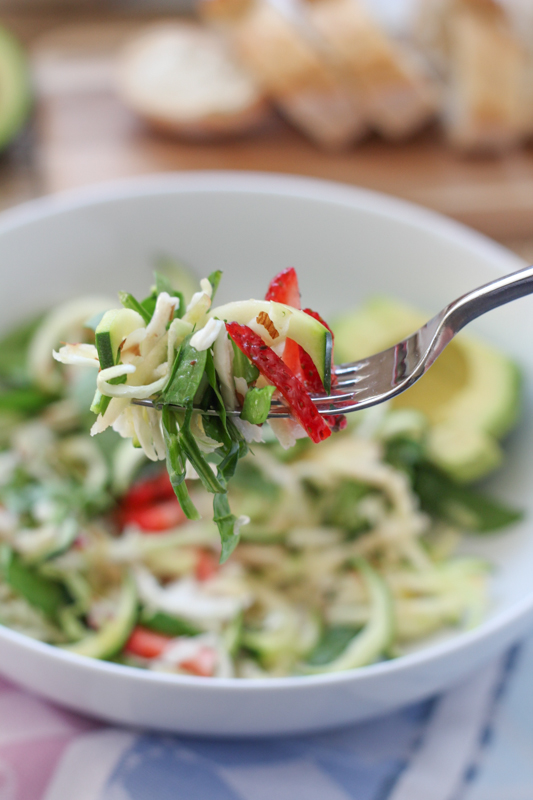 Got zucchini? Here are 16 delicious ZUCCHINI RECIPES you have to try!