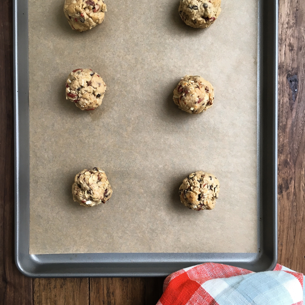 Spiced Oatmeal Cookies! Thick, chewy and packed with rolled oats, cinnamon, cardamom and more! These are a must bake for your family this holiday season!
