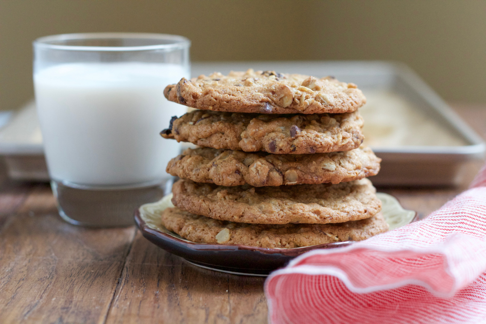 Spiced Oatmeal Cookies! Thick, chewy and packed with rolled oats, cinnamon, cardamom and more! These are a must bake for your family this holiday season!