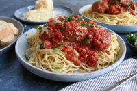 Slow Cooker Spaghetti and Meatballs