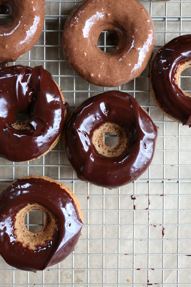 Breakfast Blender Doughnuts + A Giveaway! Healthy breakfast doughnuts made in your blender! Fluffy on the inside and tender on the outside and packed with protein! Top these with vegan chocolate ganache, chocolate hazelnut spread or coconut butter glaze!