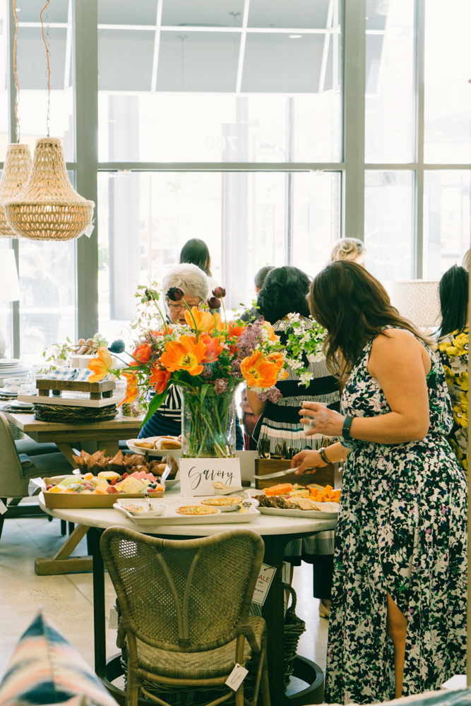 Brunch at The Home Market in Madison, Wisconsin! Including some tips on entertaining, setting a table and more!