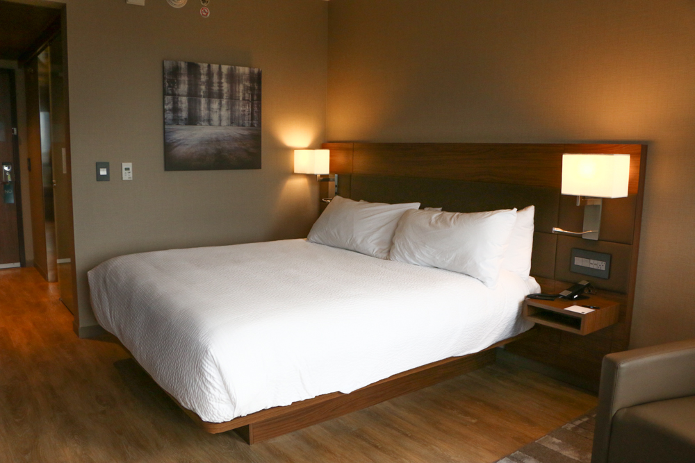 Looking for a hotel in Madison, Wisconsin? You've got to stay at the AC Hotel Madison Downtown. European inspired design, sleek, modern and stylish. This is where you want to be.