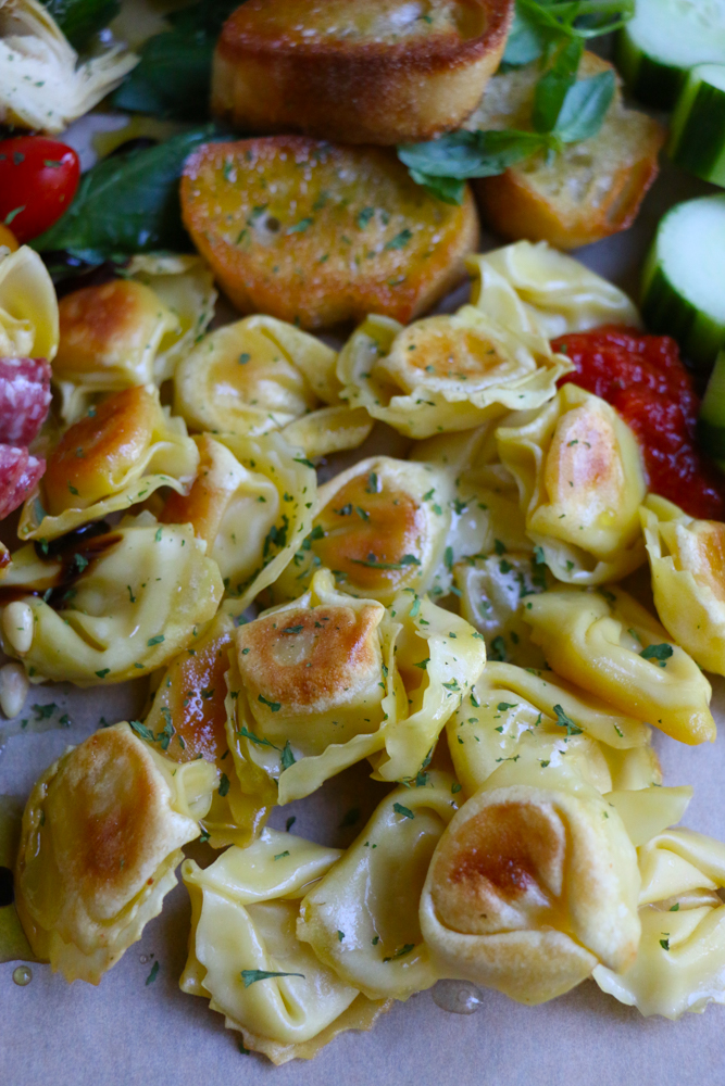 Summer Tortellini Pasta Salad + A Giveaway! • Hip Foodie Mom