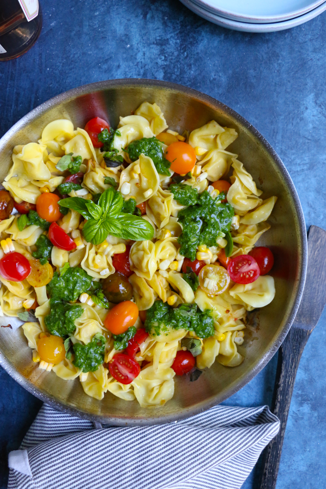 Summer Tortellini Pasta Salad + A Giveaway! • Hip Foodie Mom