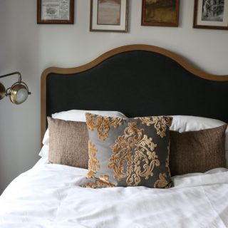 The Charmant Hotel in La Crosse, Wisconsin! Stylish, unique and so lovely! This is the only independent boutique hotel in La Crosse! If you're ever in the area, you simply must stop in for dinner or a drink at the bar and if you're staying the night, you have to check it out! 