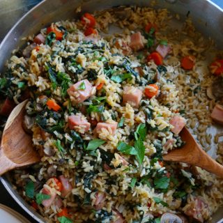 Asiago Cheese and Cracked Black Pepper Rice with Ham. Packed with mushrooms, carrots, kale and ham, this dish is so delicious!!