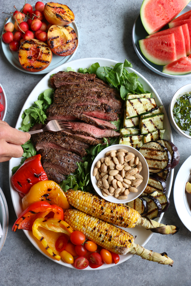 Our Summer Grilling Platter filled with all of our favorites! Grilled flank steak, corn, grilled zucchini, eggplant, bell peppers, Blue Diamond Crafted Gourmet Rosemary and Sea Salt almonds and more! Perfect for summer entertaining! #ad