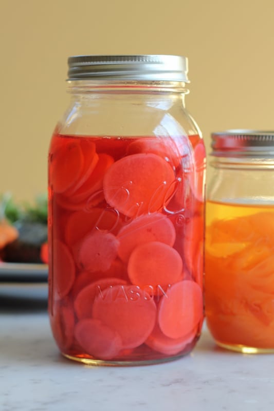 How To Quick Pickle Vegetables! Crunchy, tangy and just something special. Learn how to quick pickle your favorite vegetables like cauliflower, carrots, radishes and cucumbers!