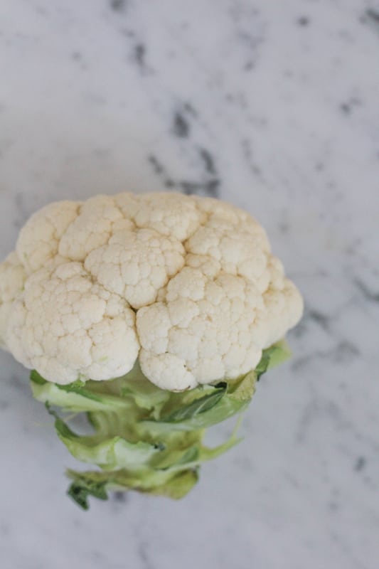 Cauliflower Pizza Crust! Low carb and cauliflower lovers, pay attention! I'll show you two ways to prepare this crust. It's so good and such a delicious way to make pizza!
