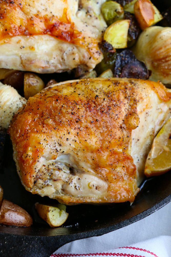 Skillet Roast Chicken with brussels sprouts and fingerling potatoes! So delicious and so easy to make!