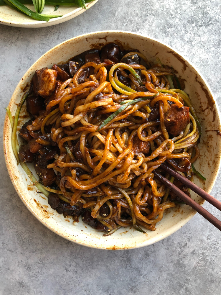 Jajangmyeon: Korean Black Bean Noodles + Video | Hip Foodie Mom