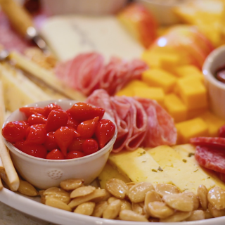 Spring Entertaining with Metcalfe's! Metcalfe's Market is my one stop shop for all of my entertaining needs!