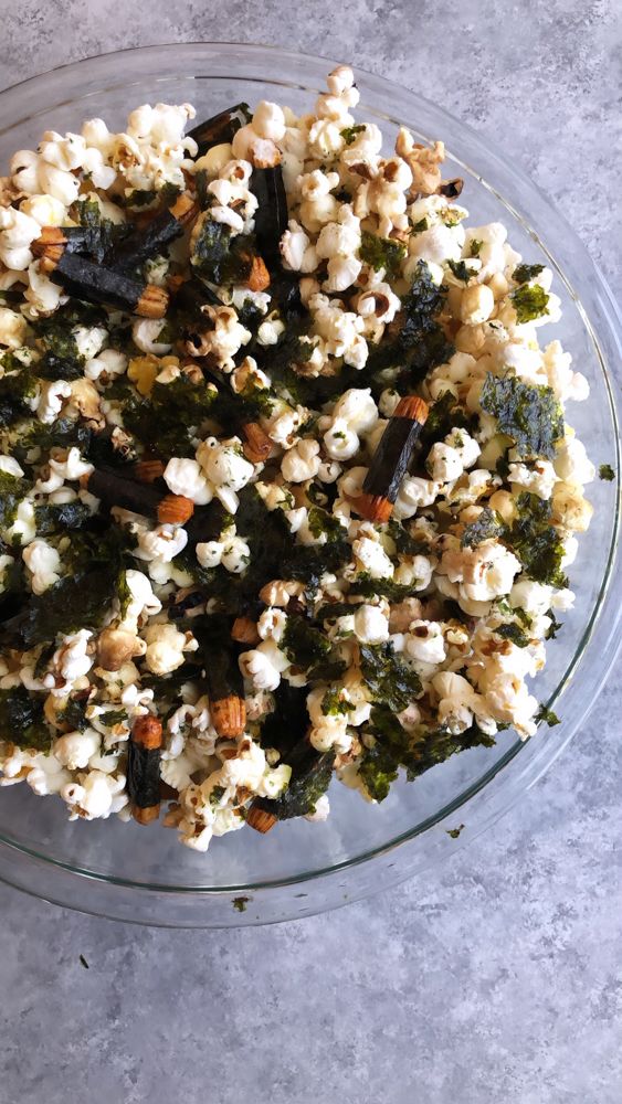A popular, delicious and addicting Hawaiian snack, Hurricane Popcorn is popcorn with furikake and nori maki arare rice crackers.