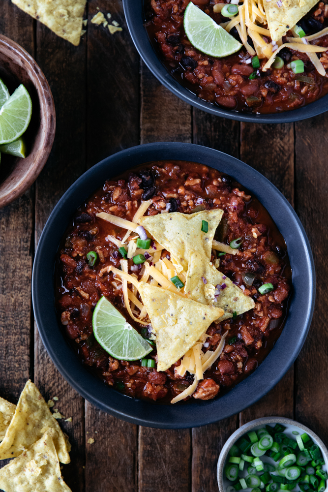 Slow Cooker Turkey Chili made with Honeysuckle White Ground Turkey. Warm, comforting and oh so delicious! The perfect weeknight meal!