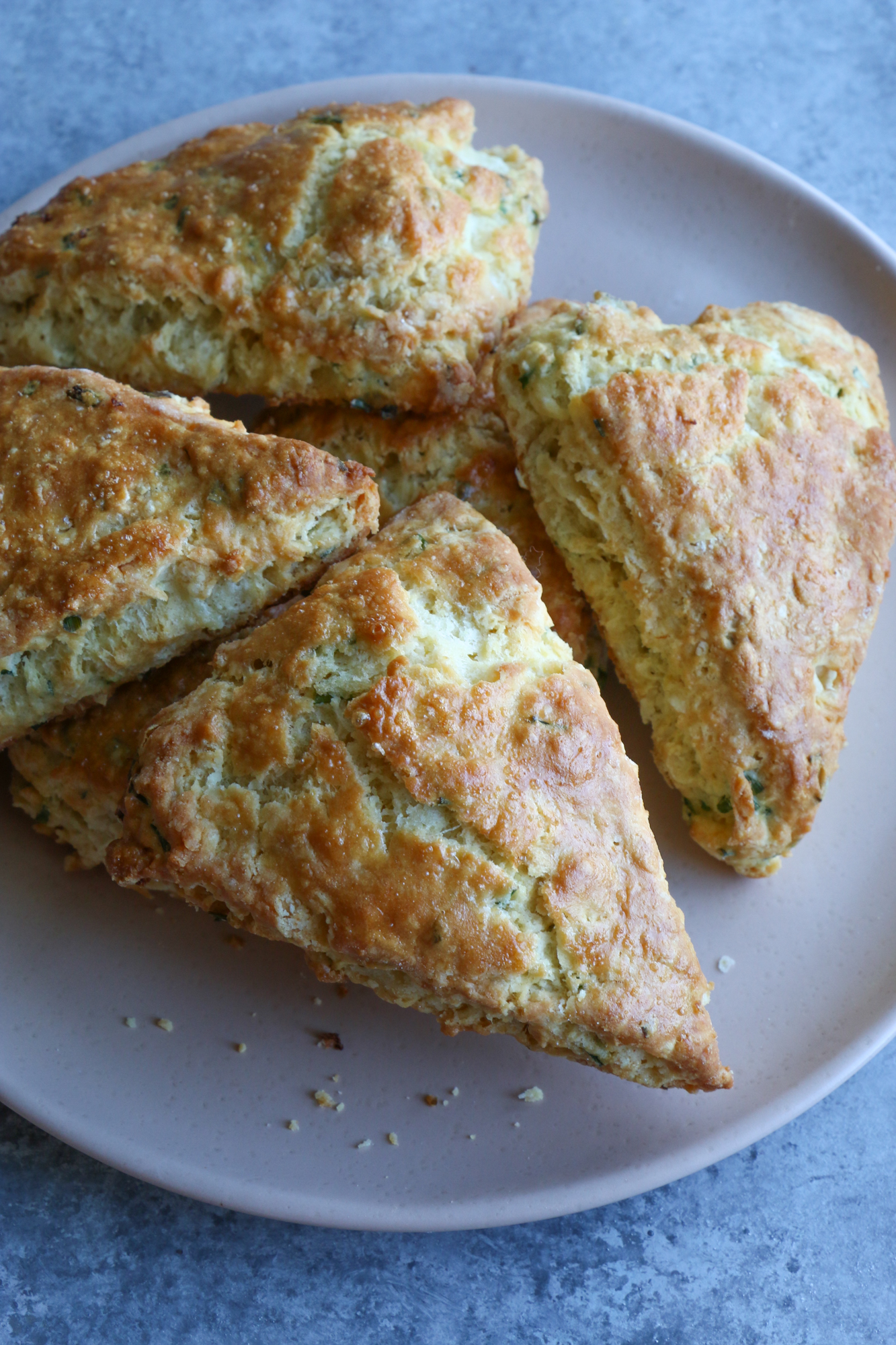 How To Make Scones By Hand. Making scones can be a very relaxing and delicious way to serve something homemade for a snack, brunch or lunch.