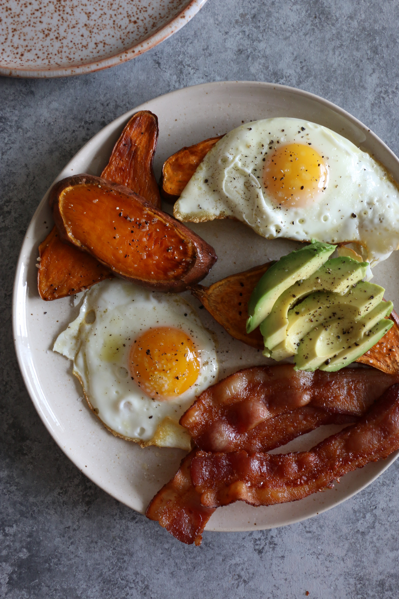 Sweet Potato Toasts for Breakfast. Low carb. Delicious and satisfying. This might be the new way to have breakfast in the morning.