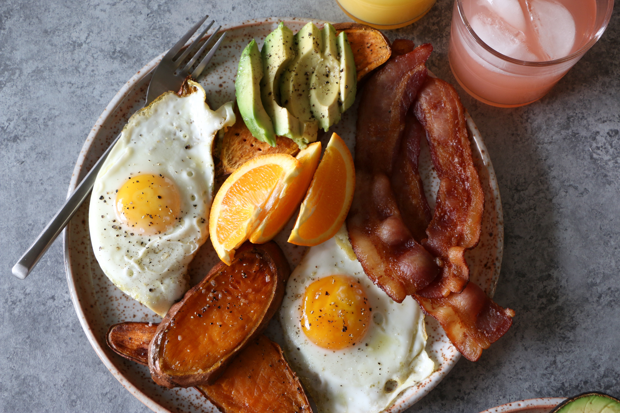 Sweet Potato Toasts for Breakfast. Low carb. Delicious and satisfying. This might be the new way to have breakfast in the morning.