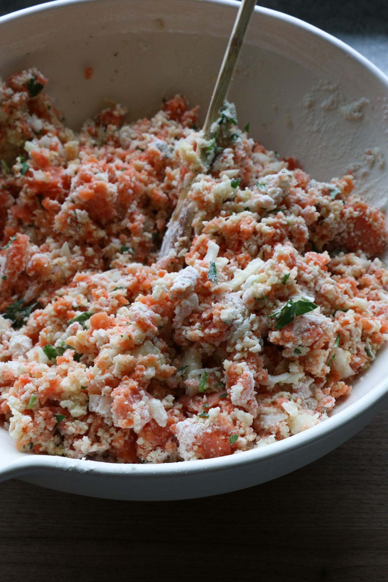 How To Make Salmon Cakes! Delicious and so easy to make! Topped with a homemade tartar sauce, we really hope you try this recipe!