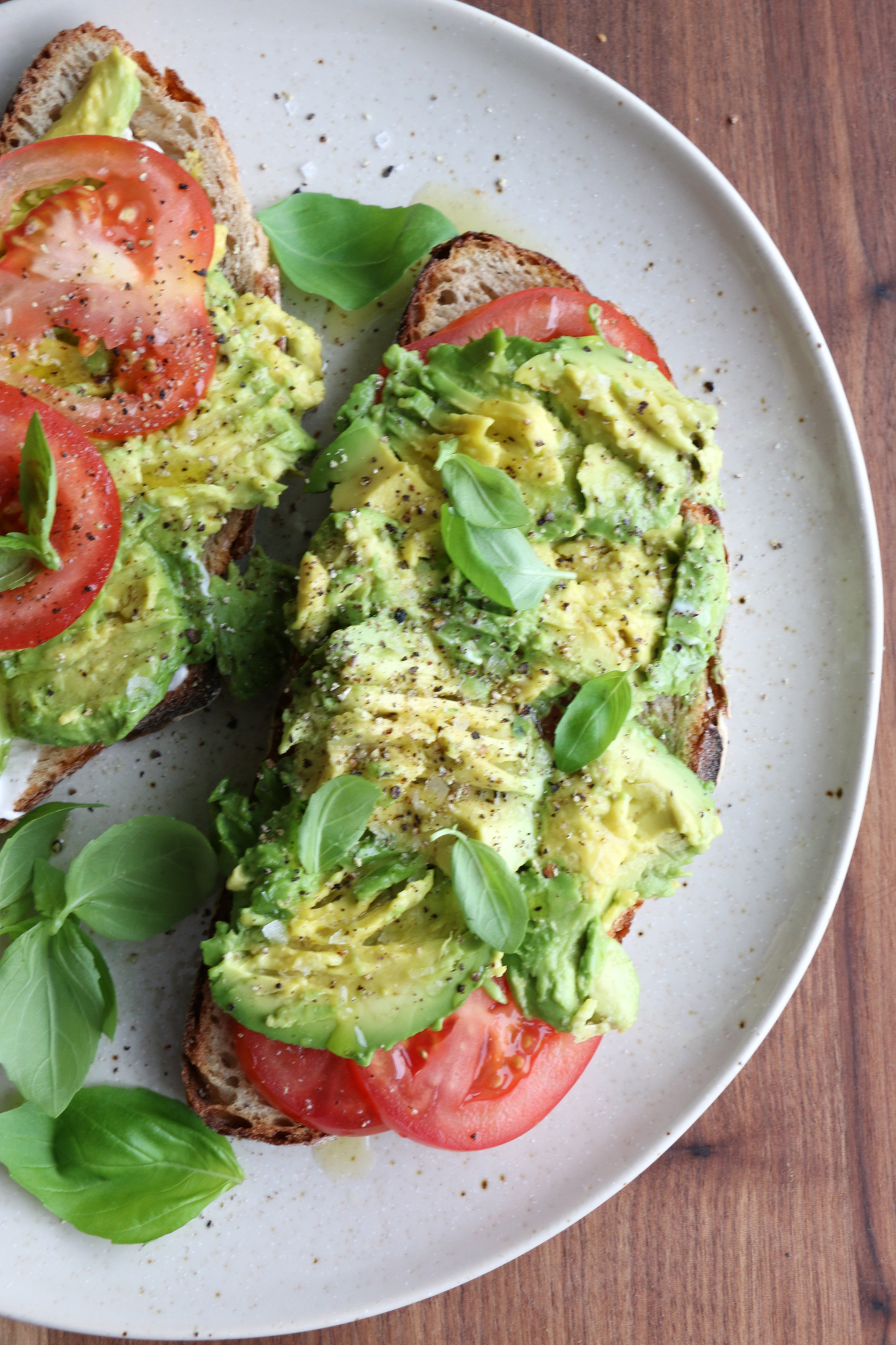 25 Recipes for Mother's Day! Treat mom tomorrow and make something special! From waffles to chocolate cake to pasta to a salad, you can easily whip up something delicious for mom!