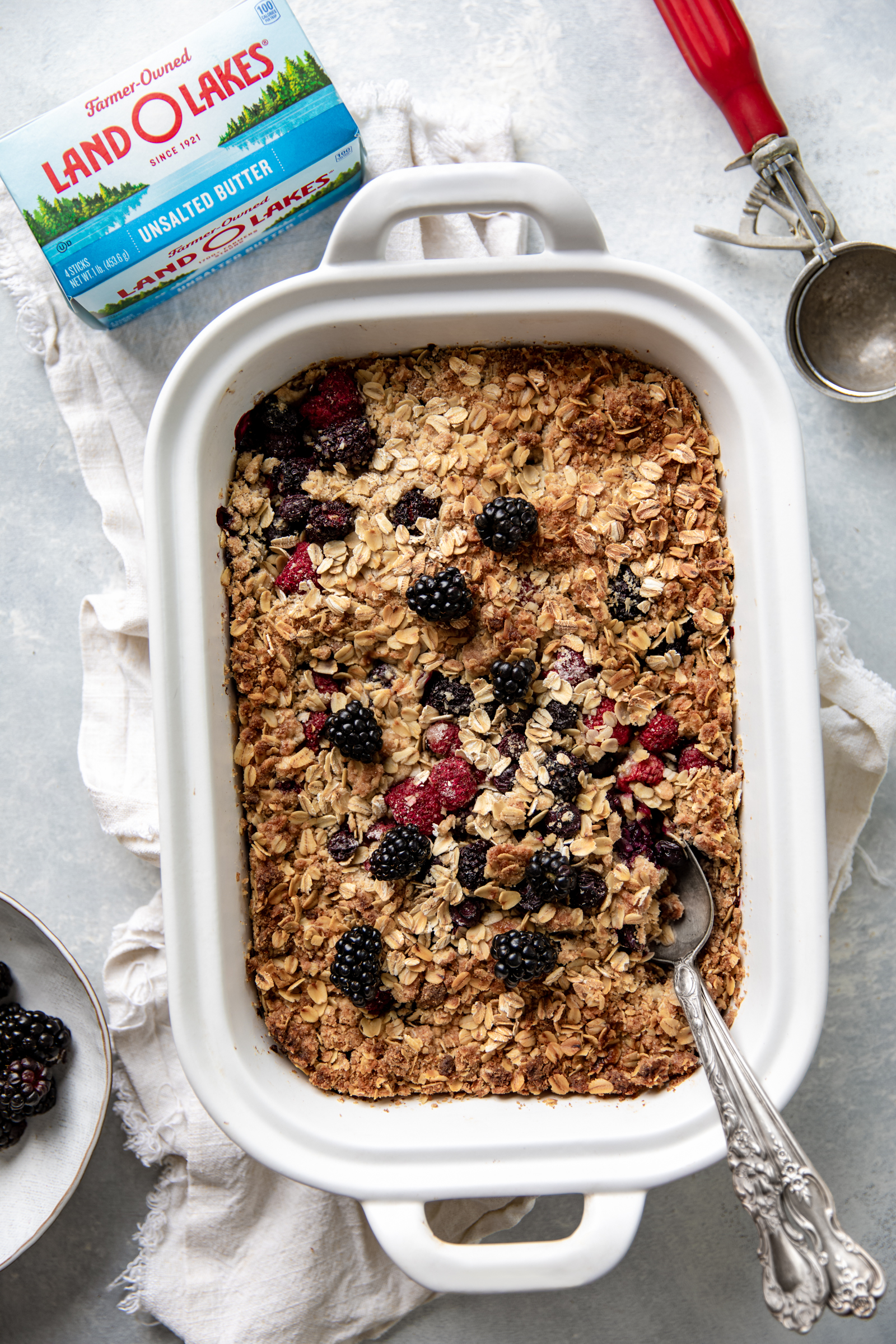summer berry crisp