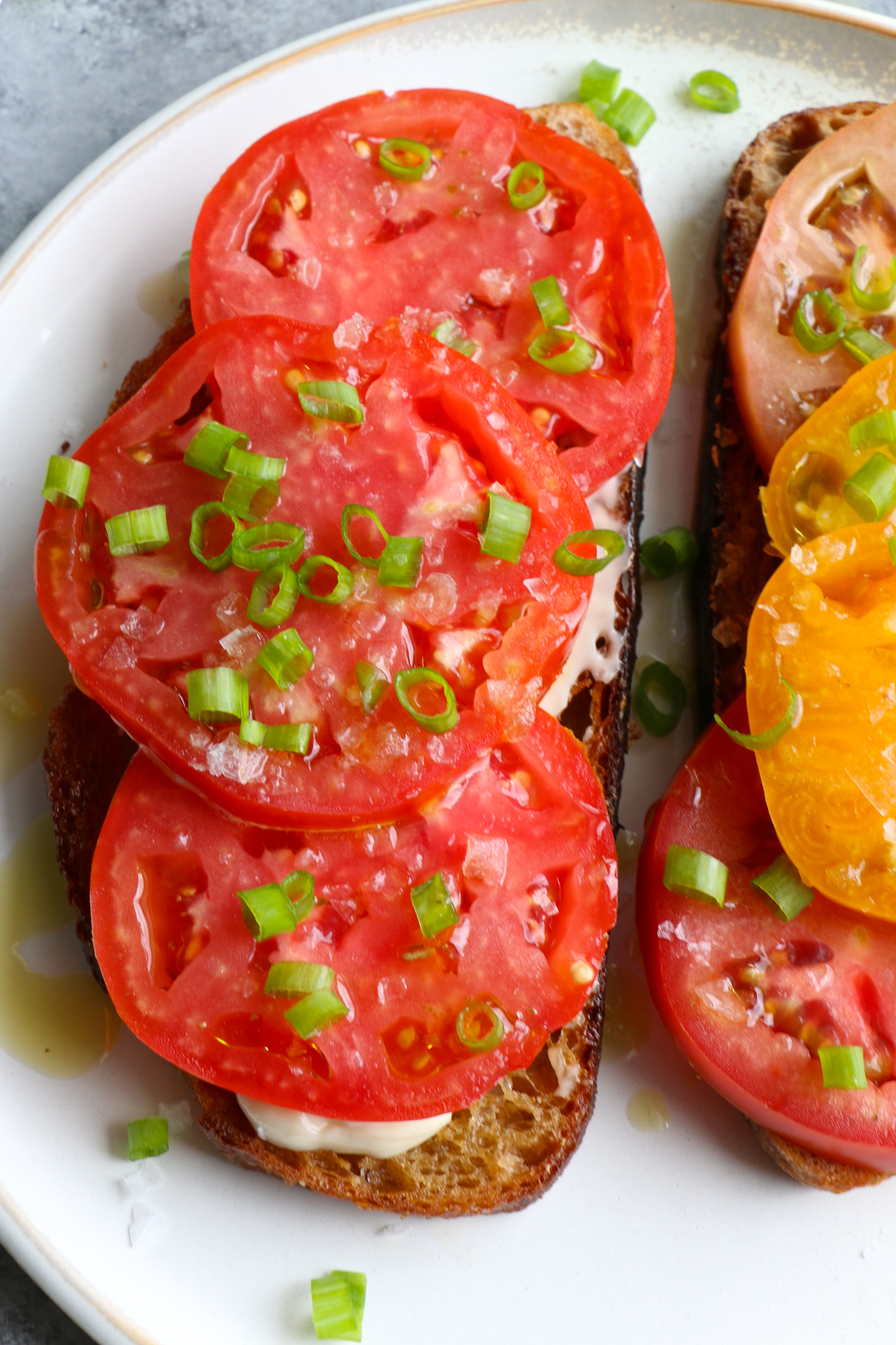 tomato sandwich