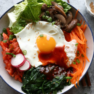 Salmon Bibimbap! Everything you love about Korean Bibimbap but with cooked salmon! Mix it all together, it's so good! 