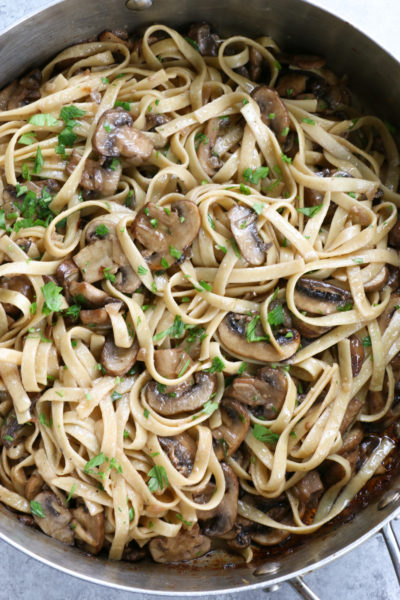 Simple Mushroom Pasta! Loaded with mushrooms, delicious and so flavorful, if you are a mushroom lover, you have to try this!