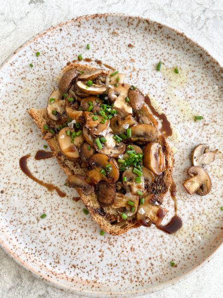 Mushroom Toast With Garlic and Chives