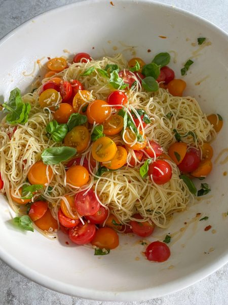 Ina Garten's Summer Garden Pasta! If there was one pasta dish I would tell you to make while tomatoes are at their best, it's this recipe!