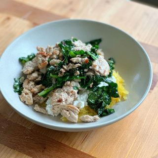 Spaghetti Squash with Cottage Cheese and Ground Turkey! An easy and healthy weeknight dinner that's packed with protein!